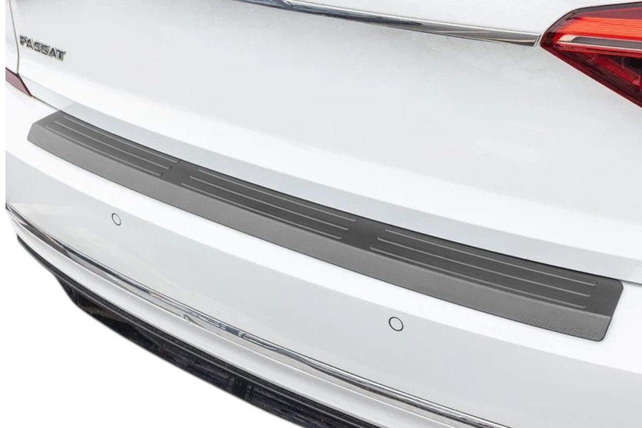 2020-2022 Volkswagen Passat Weathertech BumperTopper