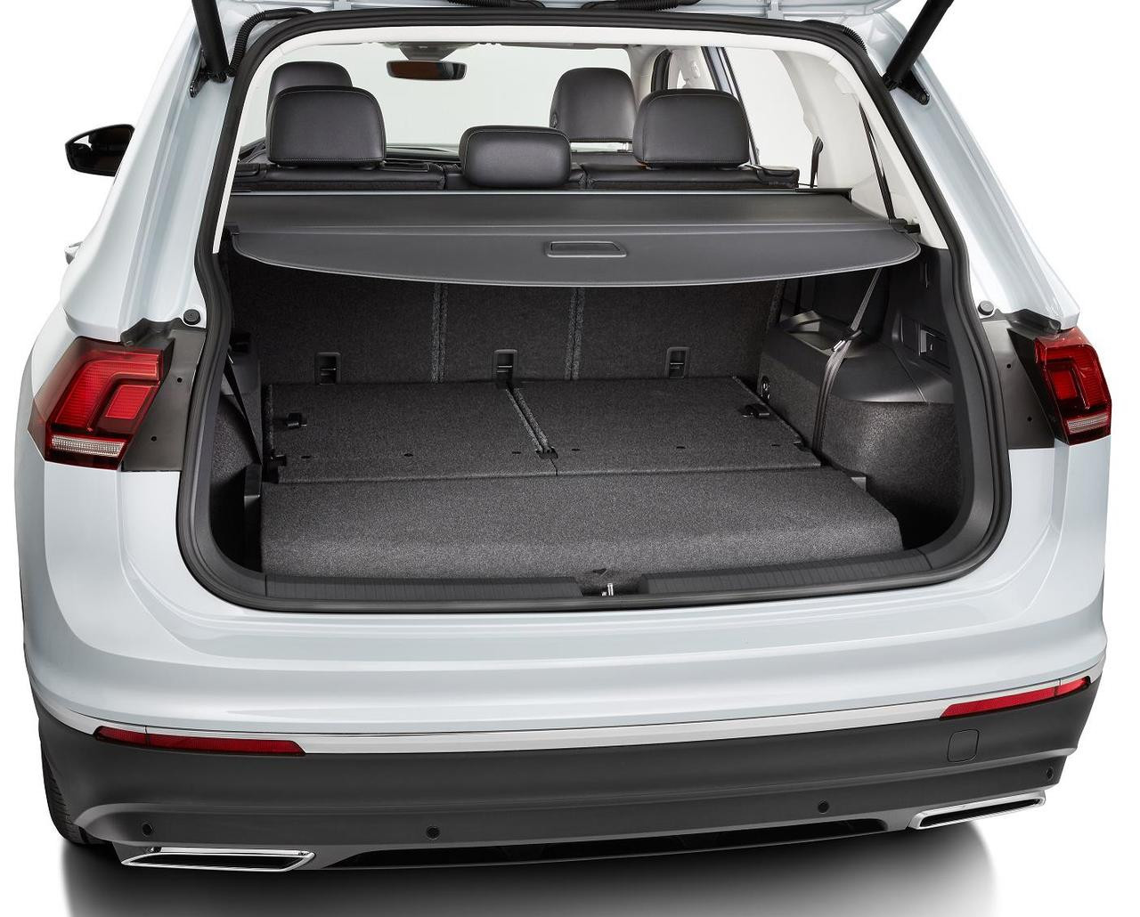 VOLKSWAGEN Tiguan – CargoCover Kofferraumschutz