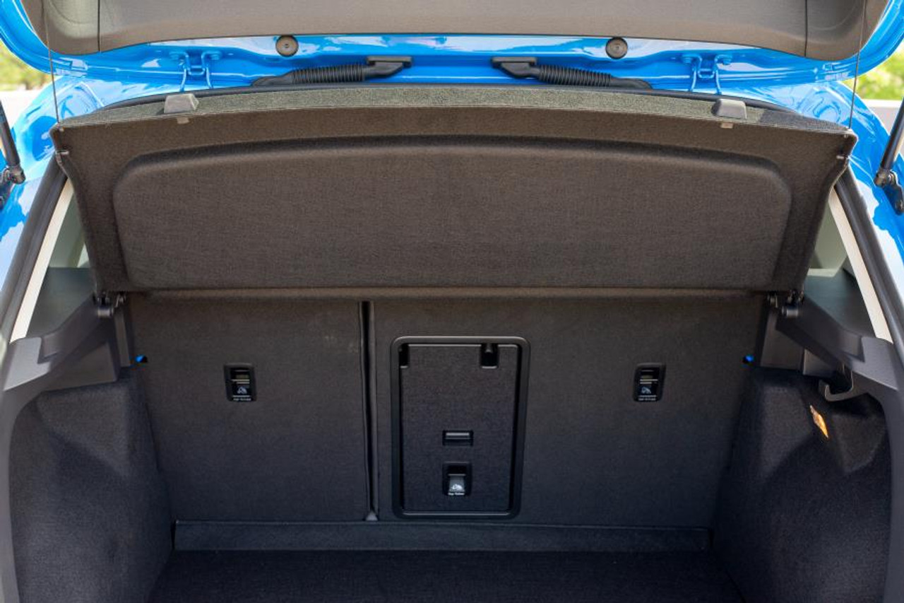 2022-2026 Volkswagen Taos Cargo Cover