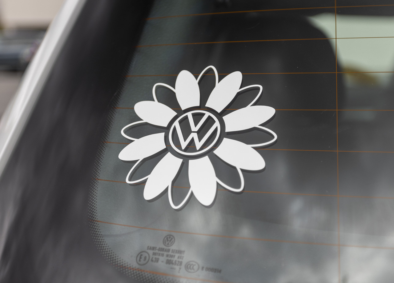 VW Vinyl Daisy Decal