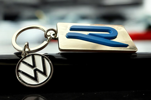 VW R Keychain