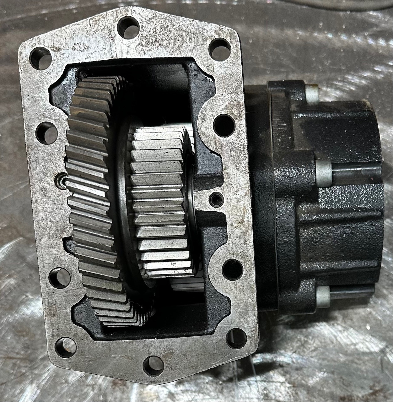 Hyva 021201008 PTO Allison SM 4H H2 0450 F0.907 12V MD – 450