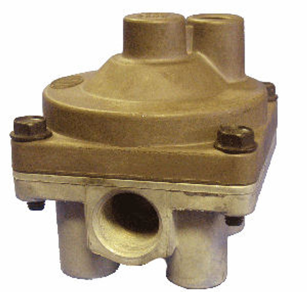 Sturdy nipple-mounted relay valve featuring a 3/8″ control port, 3/4″ reservoir port, and four 3/8″ delivery ports. Designed for regulated air distribution in trailer braking systems.