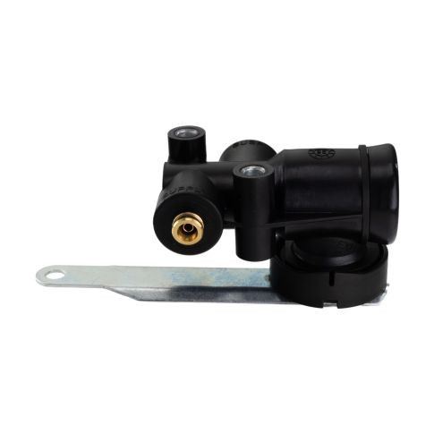 World American WA1310111 leveling valve for heavy-duty truck air suspension systems, replacement for Link 13500113 and related cross-reference applications.