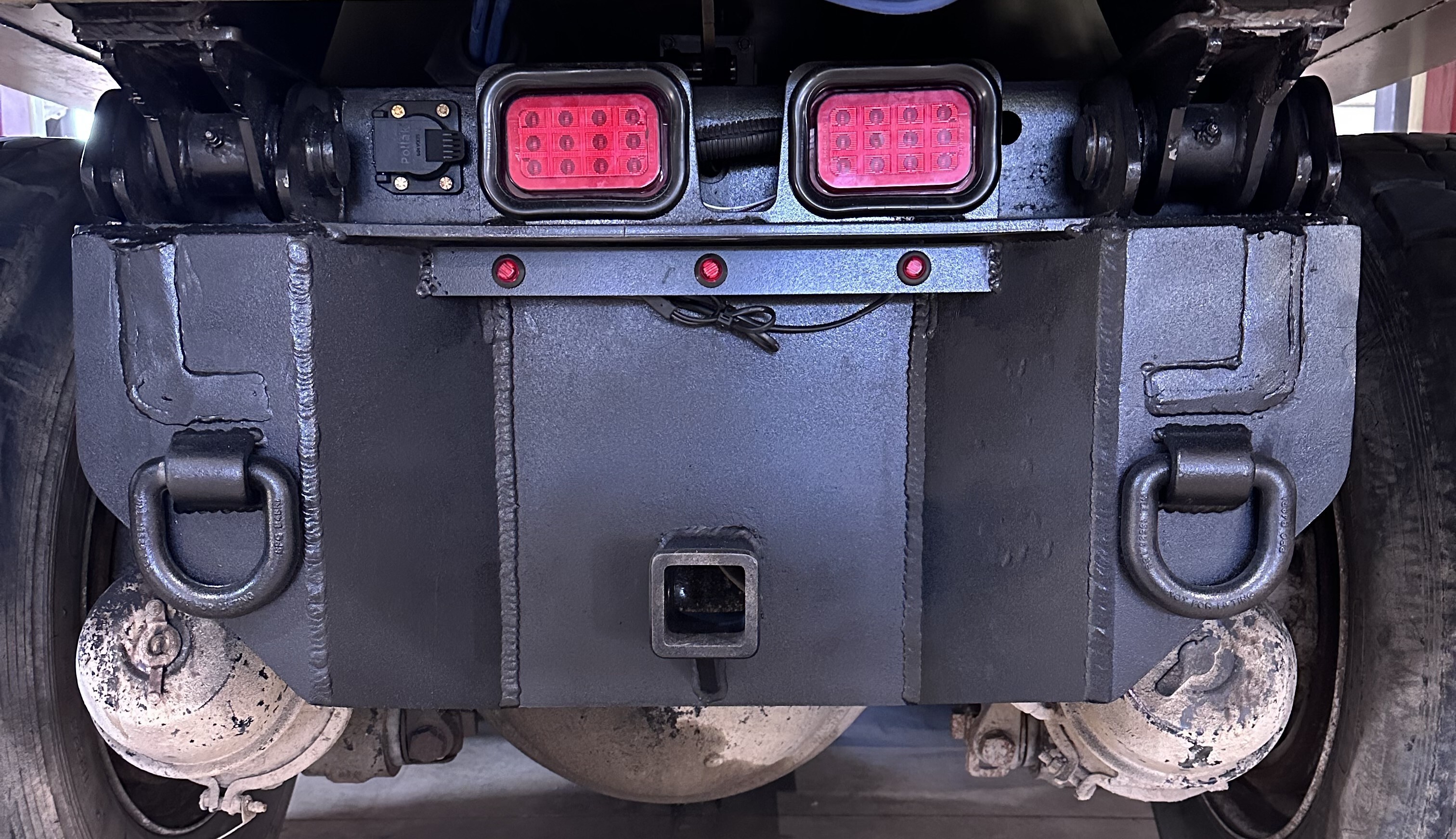 Custom pintle plate installation
