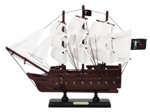 Wooden Blackbeard's Queen Annes Revenge White Sails Model Pirate Ship 12" Wooden Blackbeard's Queen Annes Revenge White Sails Model Pirate Ship 12"