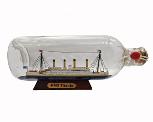 RMS Titanic Model Ship In A Glass Bottle 10" RMS Titanic Model Ship In A Glass Bottle 10"