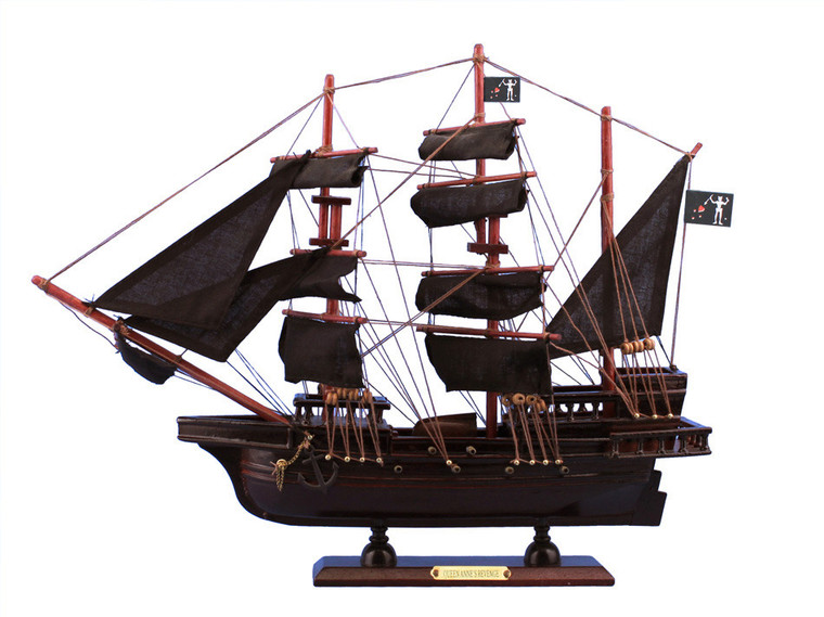 Wooden Blackbeard's Queen Anne's Revenge Model Pirate Ship 15"