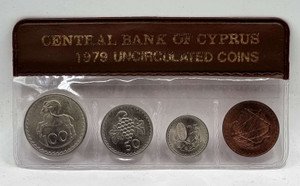 CYPRUS 1979 YEAR SET MILS COINS IN ORIGINAL WALLET CYPRUS 1979 YEAR SET MILS COINS IN ORIGINAL WALLET