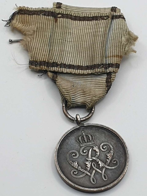 Antique German KRIEGER VERDIENST Prussia Merit Silver Medal 1872