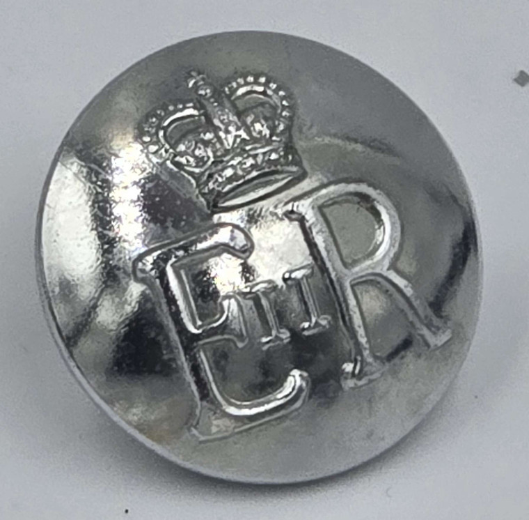 CYPRUS ARMY VINTAGE UNIFORM BUTTON OF BRITISH ADMINISTRATION QEII REIGN