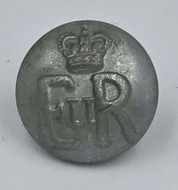 CYPRUS ARMY 50s VINTAGE UNIFORM BUTTON OF BRITISH ADMINISTRATION QEII REIGN