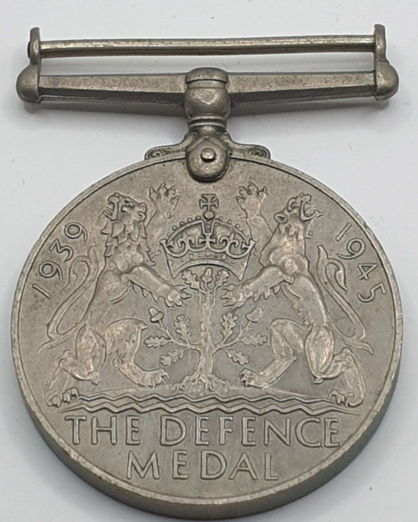 GREAT BRITAIN UK ENGLAND WWII The Defense Medal 1939 - 1945 KGVI