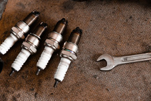 Small Engine Parts & Tools