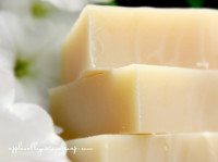 White China Silk Shampoo & Body Bar by Apple Valley Natural Soap