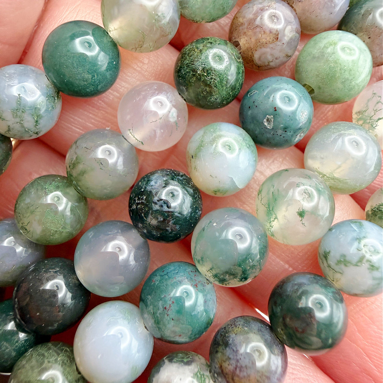 8mm Moss Agate Round (25 Bead Strand)