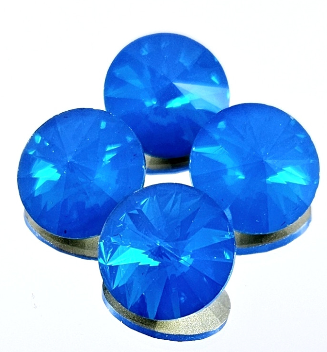 14mm Caribbean Blue Opal Rivoli