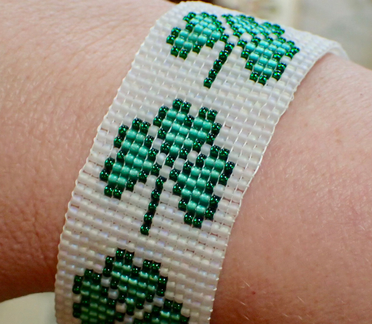 Four Leaf Clover Loom Bracelet PRINTED Pattern - Mailed to your