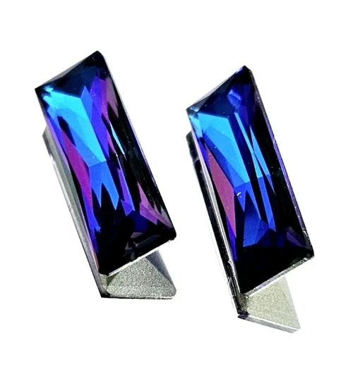 21x7mm Bermuda Blue Baguette Crystal (1 Piece)