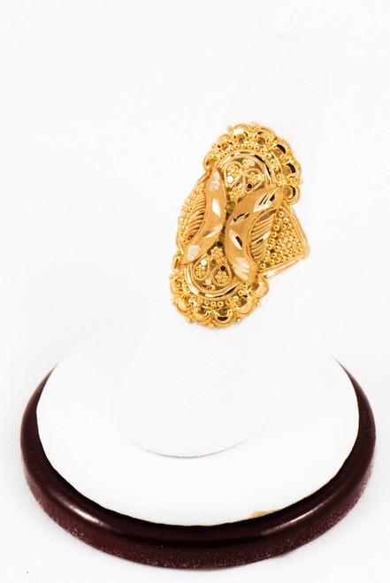 Yellow Gold Ring 21K, YGRING0136, Weight: 5.5g Yellow Gold Ring 21K, YGRING0136, Weight: 5.5g