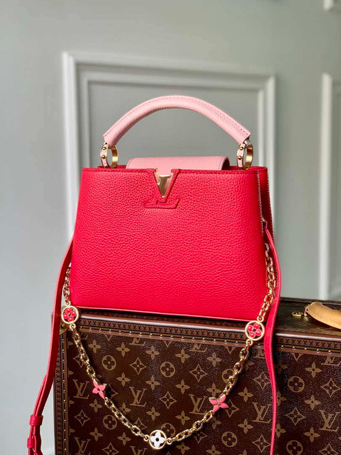 LV M20845 Louis Vuitton Capucines Mini Handbag Red