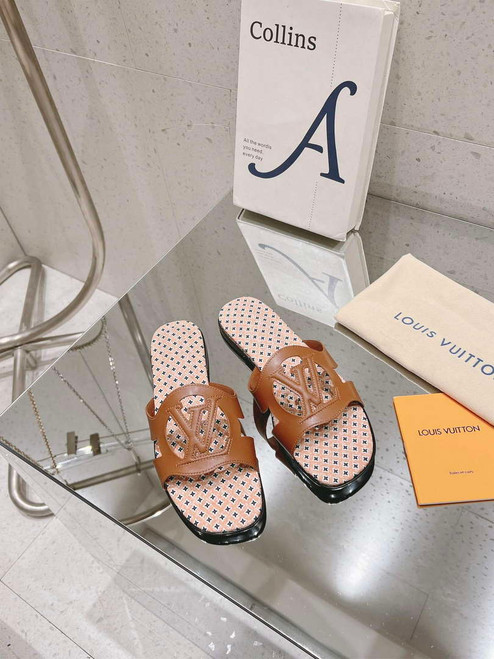 LV 1ABP20 Louis Vuitton LV Isola Flat Mules L66399