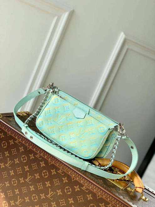 LV M46180 Louis Vuitton Multi Pochette Accessoires Vert d'eau Green