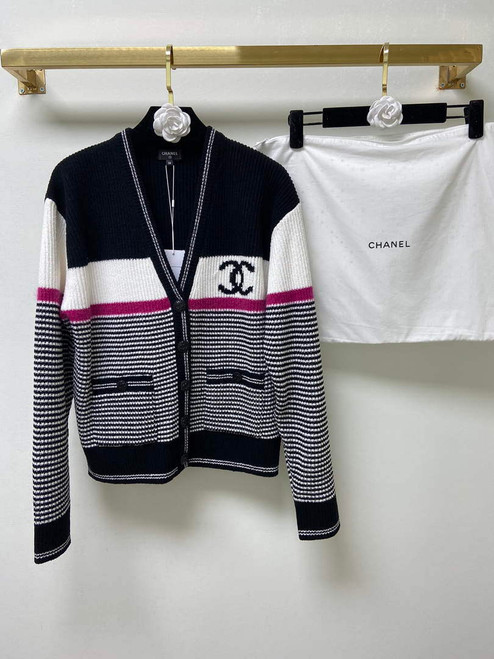 Chanel P73609 Women's Fashion Clothing Sweater C58714