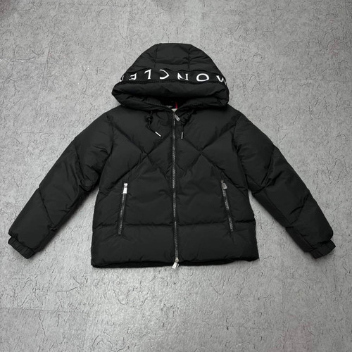 Moncler H20931A Women's Estom Short Down Jacket Black 88641