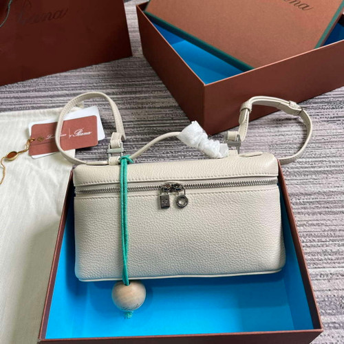 Loro Piana FAI8393 Extra Pocket Pouch L19 White