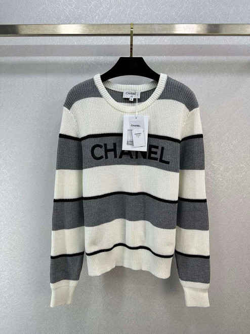 Chanel Women's Fashion Clothing Sweater CC69148