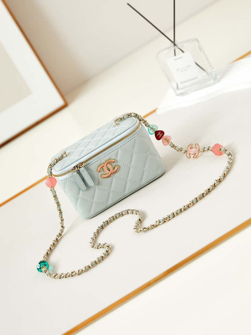 Chanel AP3784 Clutch With Chain Lambskin Vanity Box bag with Enamel buckle AP3231 Light Blue