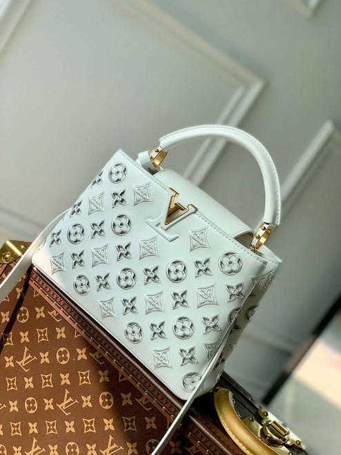 LV M22863 Louis Vuitton Capucines BB Handbag White