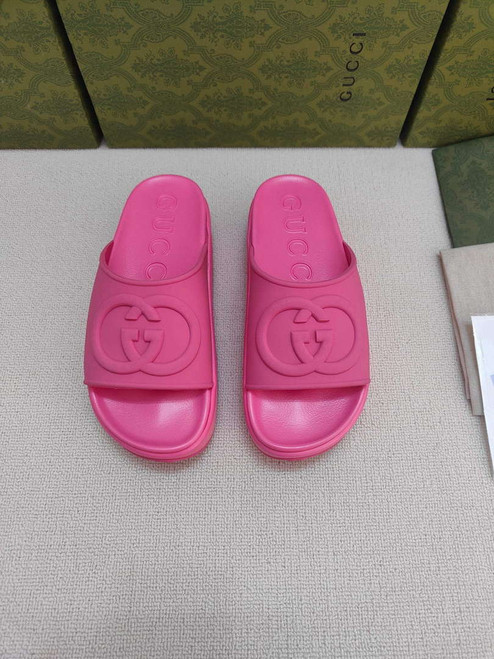 Gucci 692845 Women's Slide With Interlocking G G38256