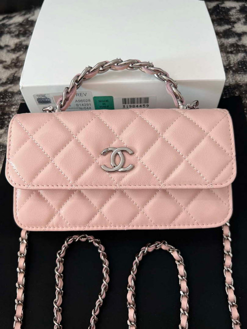 Chanel AP3566 Clutch with Chain Pink Shiny Crumpled Calfskin Strass & Ruthenium Finish Metal