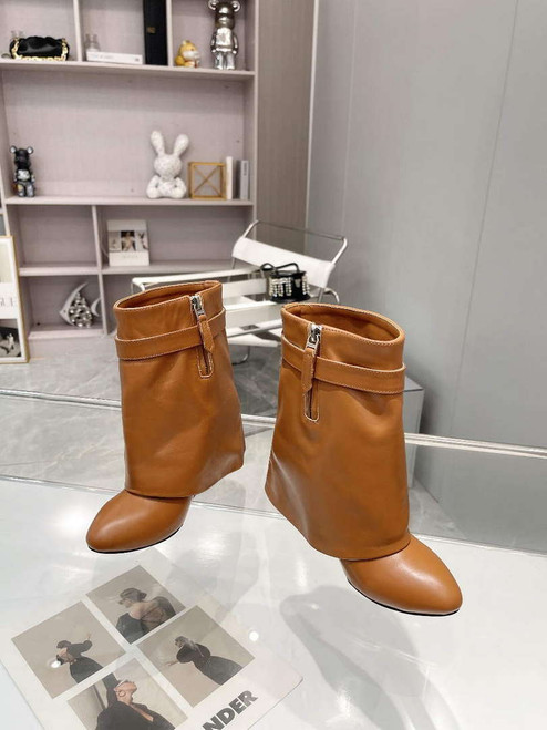 Givenchy  BE603KE0YP Women's Shoes Shark Lock Ankle Boots G97112