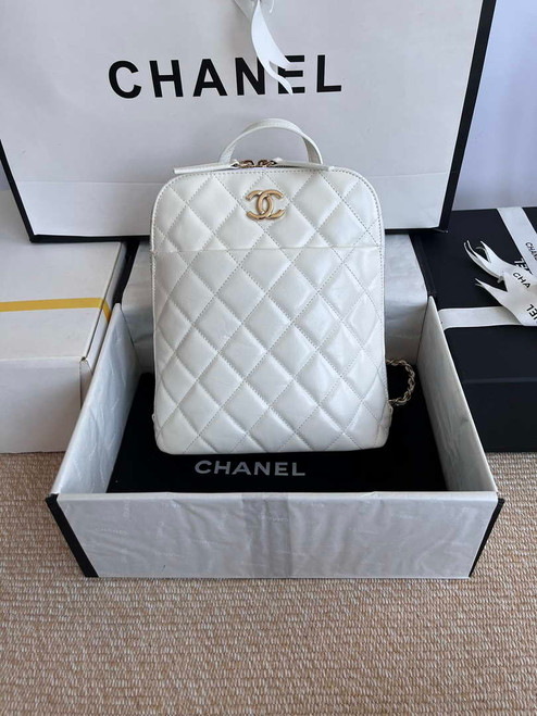 Chanel AS3332 Backpack Shiny Calfskin Bag White