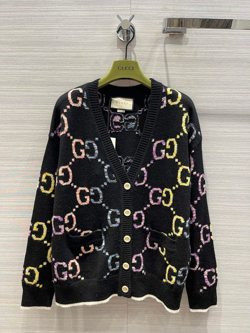 Gucci 692696 Women's Reversible GG wool jacquard cardigan G66854