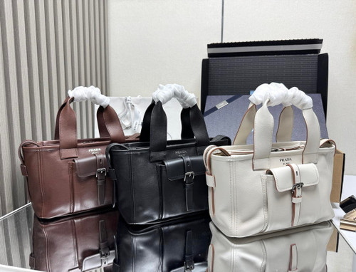 Prada Route medium leather tote bag 1BG660 White