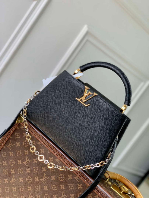 LV M12936 Louis Vuitton Capucines MM Handbag Black