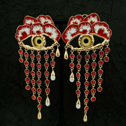 Schiaparelli European Vintage Earrings S9520