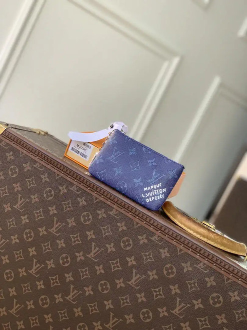 LV M27112 Louis Vuitton Key Pouch S Ocean Blue