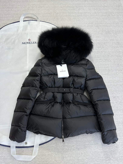 Moncler Women Boed short belt Down Jacket M66021