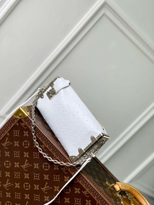 LV M25445 Louis Vuitton Slim Trunk Bag Ostrich Pattern White