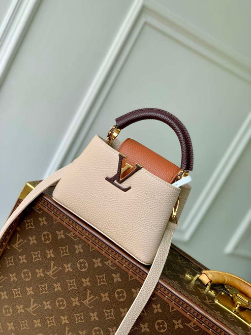 LV M12956 Louis Vuitton Capucines Mini Bag Taurillon leather Galet Gray