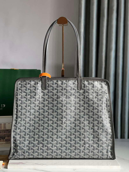 Goyard HARDY2PMLTY07CG07P Hardy PM Bag Gray