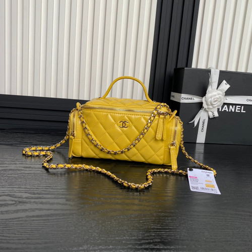 Chanel AS5222 Vanity Case Shiny Crumpled Lambskin & Gold-Tone Metal Yellow