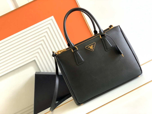 Prada 1BA274 Large Prada Galleria Saffiano leather bag Black
