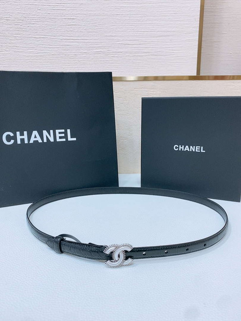 Chanel CC resin white with chain teeth gold and silver logo buckle 1.5cm AA0917