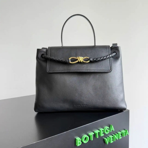 Bottega Veneta BV 817231  Medium Ciao Ciao Black